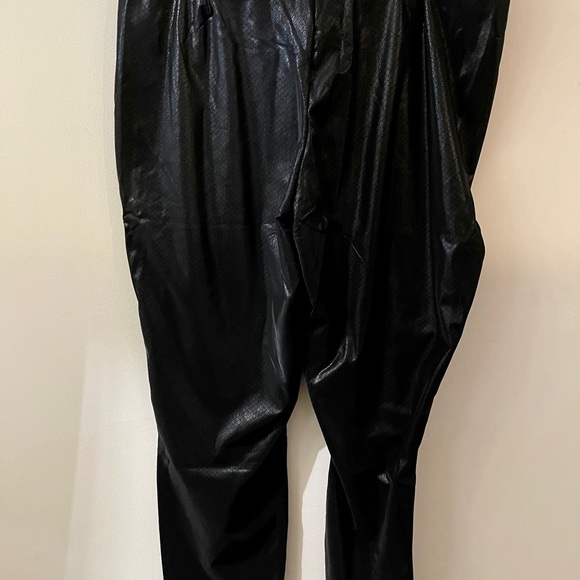Brand New  Leather Leggings/ Pants Size 22/24, 26/28 - Picture 11 of 14